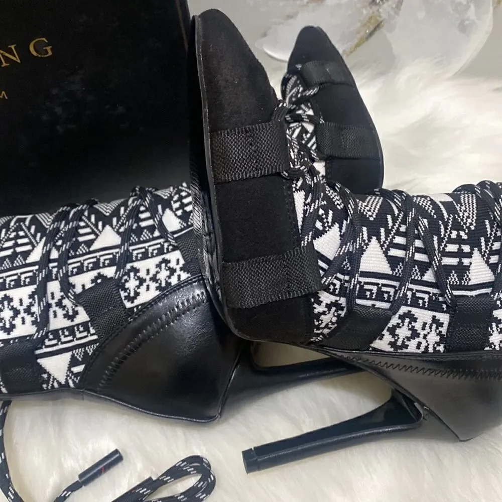 Stiletto Bootie Size 7.5 - Color- Black- White